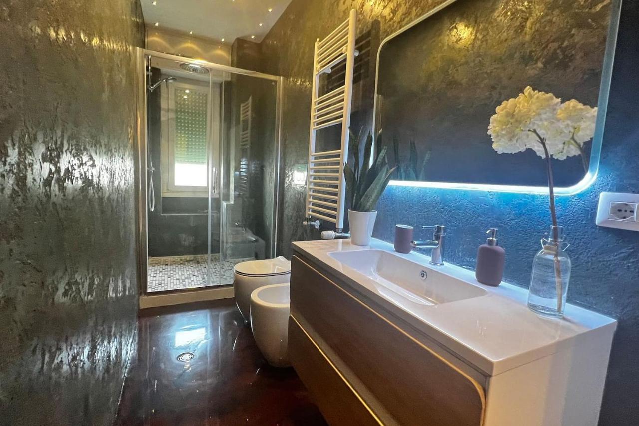 Prestigioso Trilocale Sui Navigli Con A/C & Wi-Fi Apartment Milan Luaran gambar