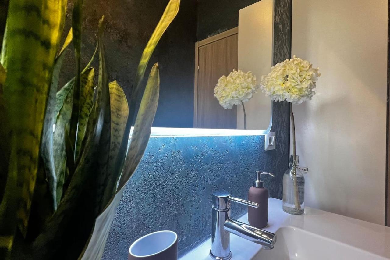 Prestigioso Trilocale Sui Navigli Con A/C & Wi-Fi Apartment Milan Luaran gambar