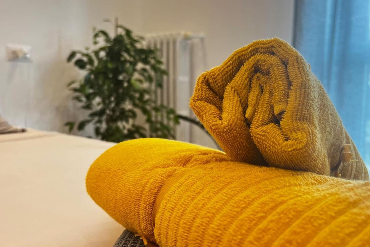 Prestigioso Trilocale Sui Navigli Con A/C & Wi-Fi Apartment Milan Luaran gambar